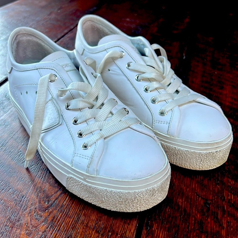 Philippe Model White Sneakers Minimalist Low-Top